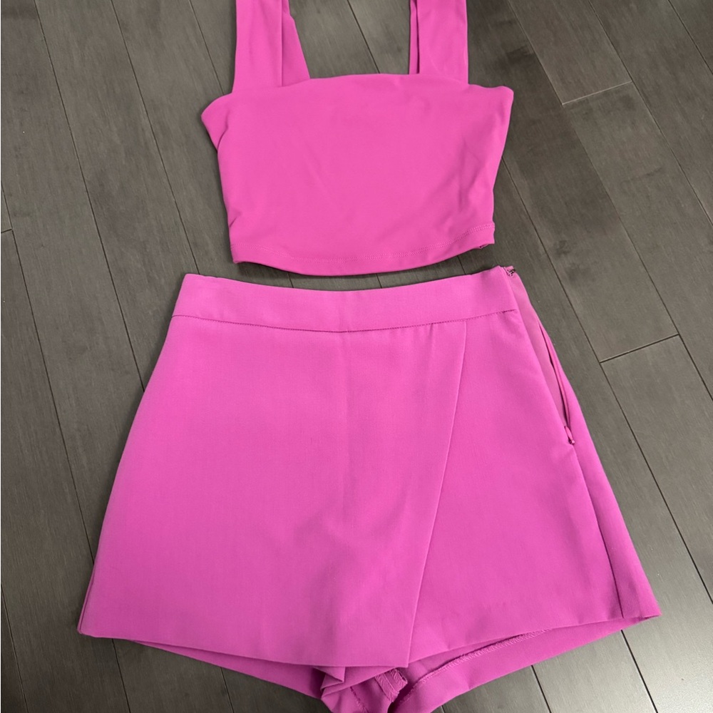 Dynamite Matching set - crop top XXS and high wasted shorts 00